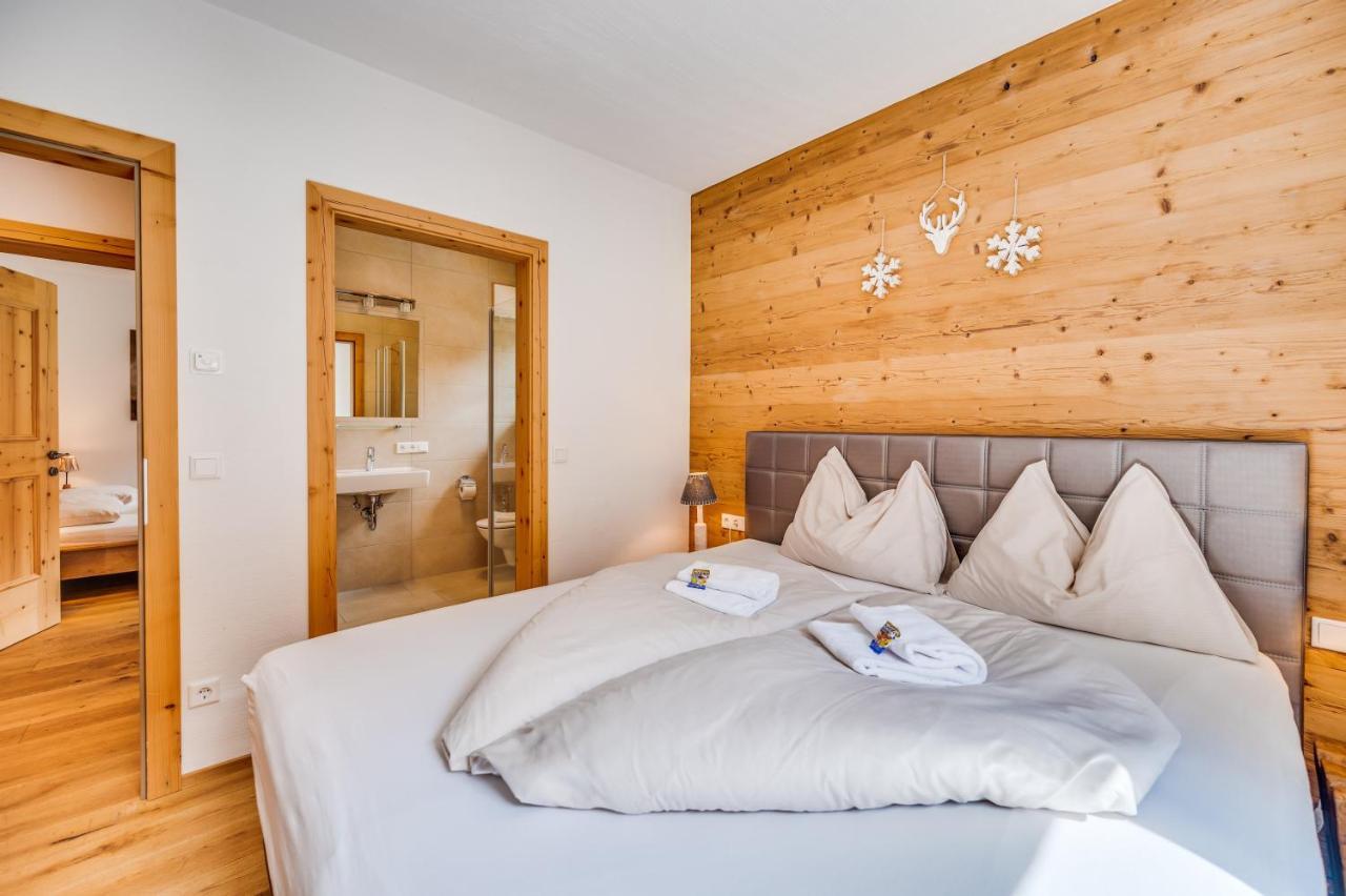Chaletdorf Am Sonnenhang Нойкирхен-ам-Гросфенедигер Экстерьер фото