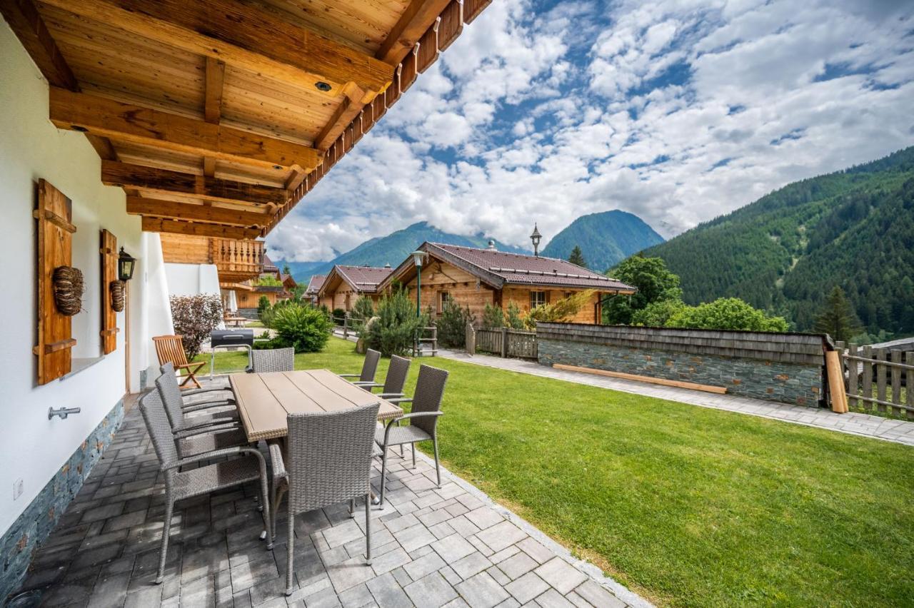 Chaletdorf Am Sonnenhang Нойкирхен-ам-Гросфенедигер Экстерьер фото